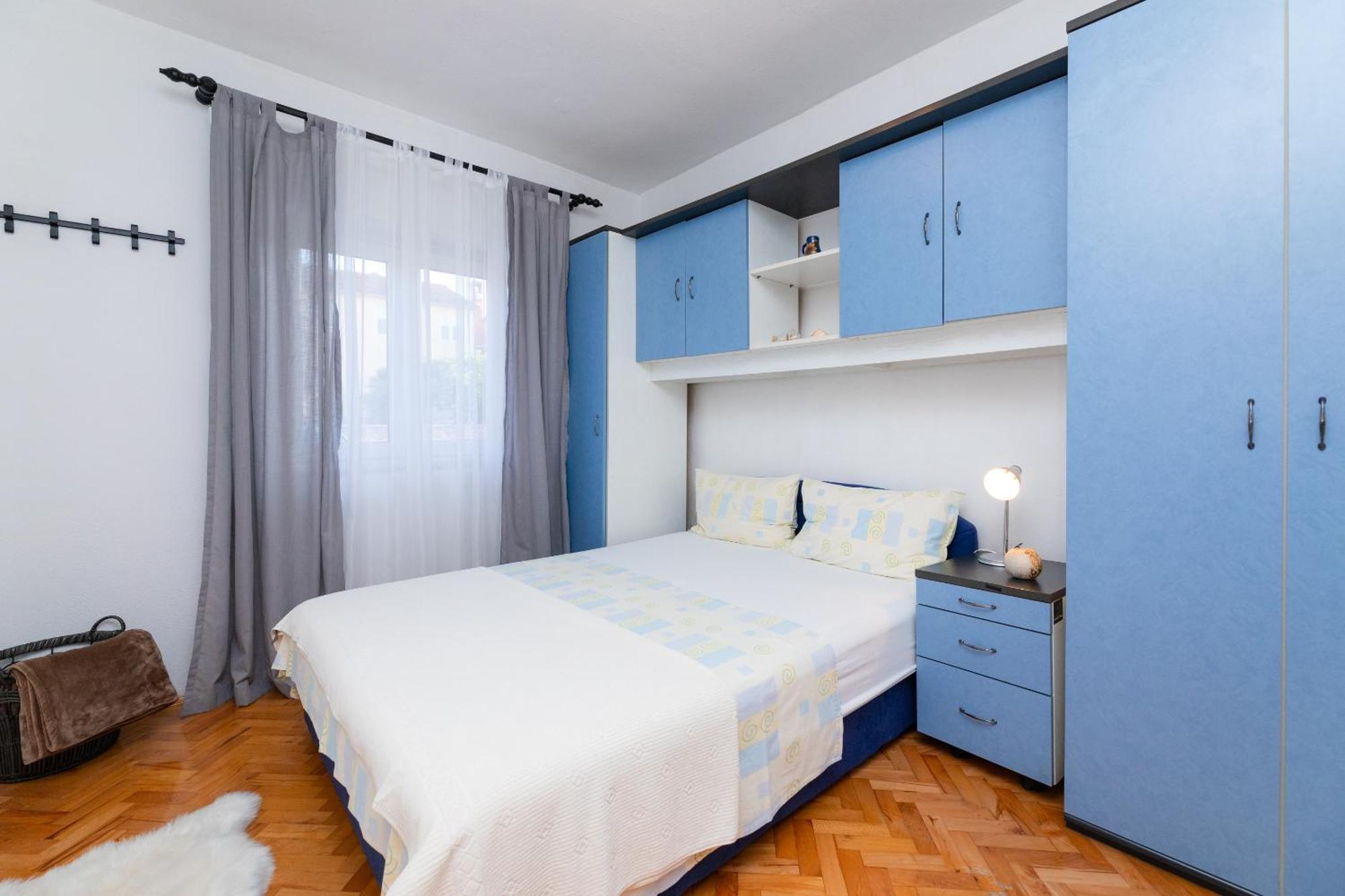 Apartments Martic Supetar Exterior photo